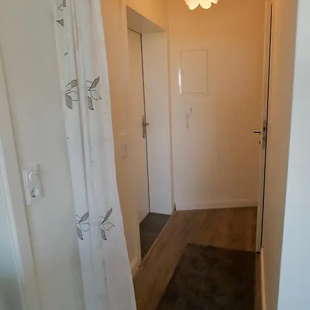 Atlantic 201 Apartment *